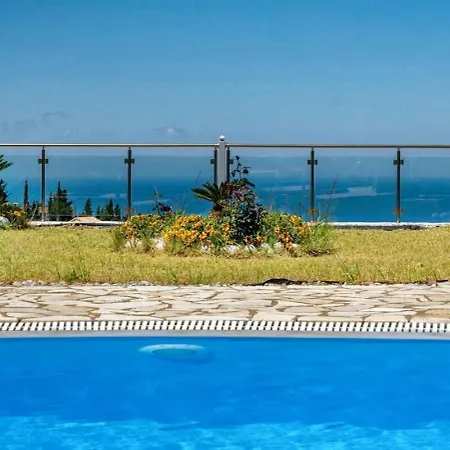 Villasgoudis Evelynn * Τσουκαλάδες