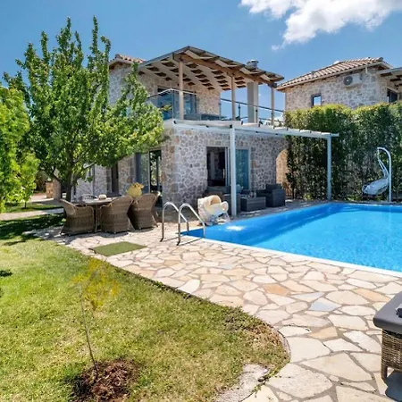 Villasgoudis Evelynn Βίλα Τσουκαλάδες