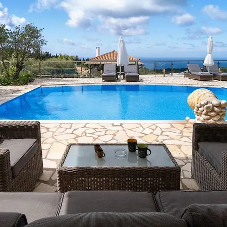 Villasgoudis Evelynn Βίλα Τσουκαλάδες