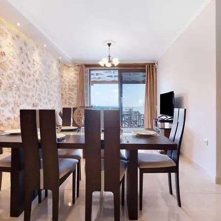 Βίλα Villasgoudis Evelynn Τσουκαλάδες