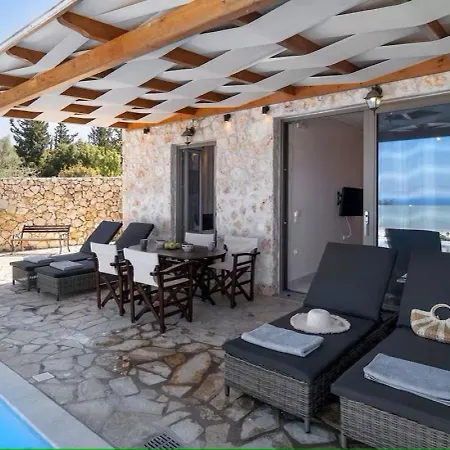 Villasgoudis Evelynn * Τσουκαλάδες