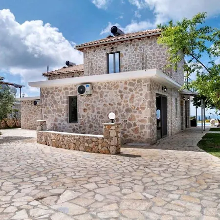 Villasgoudis Evelynn Βίλα Τσουκαλάδες
